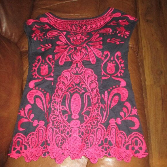 Anthropologie Beth Bowley Embroidered Scallop Top Size 4 - Picture 4 of 6